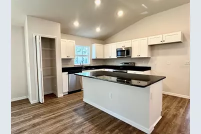 1586 W Gainsboro Lane, Citrus Springs, FL 34434 - Photo 9