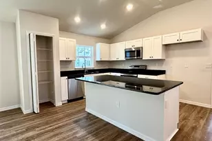 1586 W Gainsboro Ln, Citrus Springs, FL 34434 - Photo 9