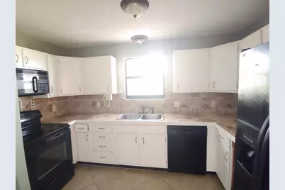 10090 SE 106th Lane, Belleview, FL 34420 - Photo 7