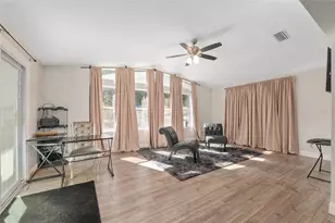 1505 NE 19th Ln, Gainesville, FL 32609 - Photo 17