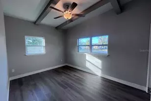 725 Scenic St, Leesburg, FL 34748 - Photo 7