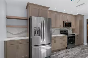 11870 W Riverhaven Dr, Homosassa, FL 34448 - Photo 7