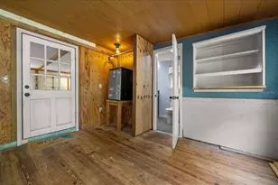 25094 NE 132nd Ln, Salt Springs, FL 32134 - Photo 15