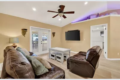 12905 SE 117th Court, Ocklawaha, FL 32179 - Photo 9