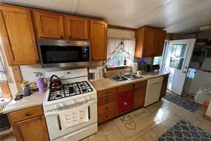 18592 SE 21st St, Silver Springs, FL 34488 - Photo 25