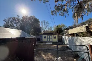 18592 SE 21st St, Silver Springs, FL 34488 - Photo 5