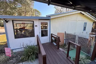 18592 SE 21st St, Silver Springs, FL 34488 - Photo 7