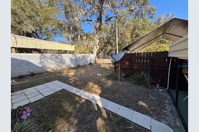 18592 SE 21st Street, Silver Springs, FL 34488 - Photo 11