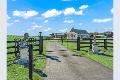 19830 SE 15th Place, Morriston, FL 32668 - Photo 3