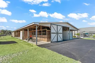 19830 SE 15th Pl, Morriston, FL 32668 - Photo 27