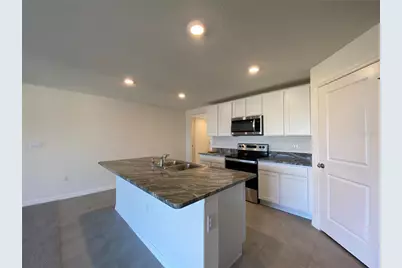 661 W Twisted Oaks Drive, Beverly Hills, FL 34465 - Photo 7