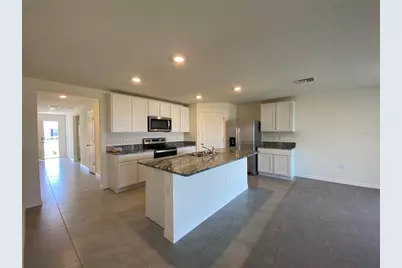 661 W Twisted Oaks Drive, Beverly Hills, FL 34465 - Photo 9