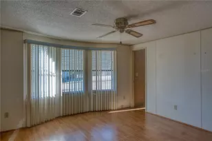 1863 W Schwartz Blvd, Lady Lake, FL 32159 - Photo 19