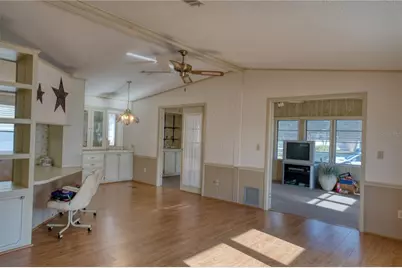 1863 W Schwartz Boulevard, Lady Lake, FL 32159 - Photo 11