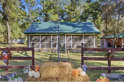 8110 SW 88th Lane, Trenton, FL 32693 - Photo 1