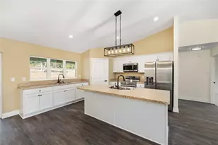 5060 SW Floral Ct, Dunnellon, FL 34431 - Photo 23