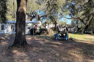 2798 NE 34th Rd, Coleman, FL 33521 - Photo 3