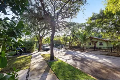 58 NE 48th Street, Miami, FL 33137 - Photo 1