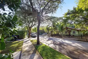 58 NE 48th St, Miami, FL 33137 - Photo 1