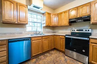 1125 NE 46th Ct, Ocala, FL 34470 - Photo 3