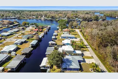 1621 Spring Garden Drive, Astor, FL 32102 - Photo 3