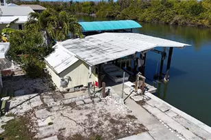 3900 Royal Palm Dr, Saint James City, FL 33956 - Photo 29