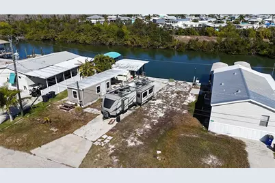 3900 Royal Palm Drive, Saint James City, FL 33956 - Photo 13