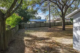 11520 SE 129th Pl, Ocklawaha, FL 32179 - Photo 33