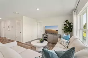 8753 Triumph Cir, Wildwood, FL 34785 - Photo 15