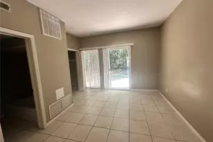 2212 E Silver Springs Blvd, Ocala, FL 34470 - Photo 3