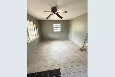 1401 NW 20th Avenue, Ocala, FL 34475 - Photo 3