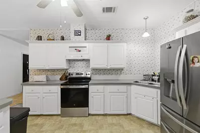 10484 N Burgundy Point, Dunnellon, FL 34433 - Photo 13