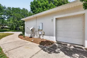 39914 Sunbeam Way, Lady Lake, FL 32159 - Photo 33