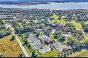 39914 Sunbeam Way, Lady Lake, FL 32159 - Photo 39