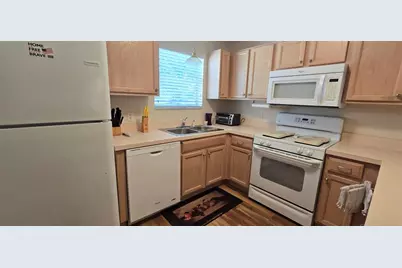 1088 Gennesse Lane, The Villages, FL 32162 - Photo 15