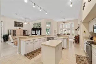 10902 SW 71st Cir, Ocala, FL 34476 - Photo 23