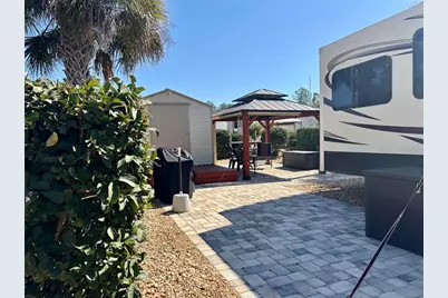 3047 NE 102nd Avenue Road, Silver Springs, FL 34488 - Photo 5