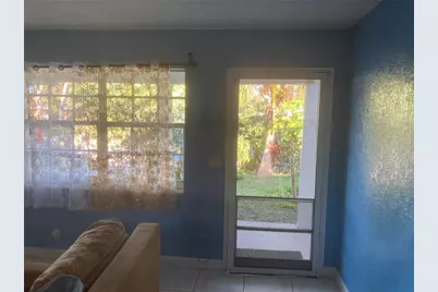 2873 SE 1st Place, Boynton Beach, FL 33435 - Photo 9