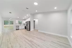 15776 SW 27th Ln, Ocala, FL 34481 - Photo 9