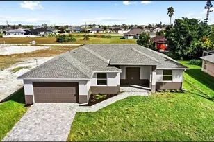 925 NW 9th Ave, Cape Coral, FL 33993 - Photo 1