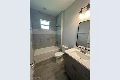 925 NW 9th Avenue, Cape Coral, FL 33993 - Photo 9