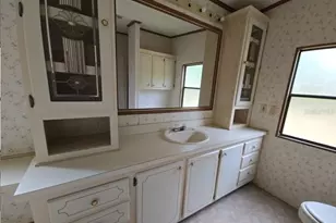 12906 NW 38th Ave, Reddick, FL 32686 - Photo 5