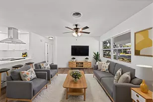 5224 52nd Ave N, Saint Petersburg, FL 33709 - Photo 5