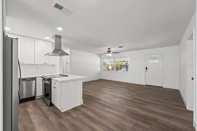 5224 52nd Avenue N, Saint Petersburg, FL 33709 - Photo 11