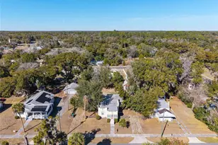 20707 Park Ave, Dunnellon, FL 34431 - Photo 1