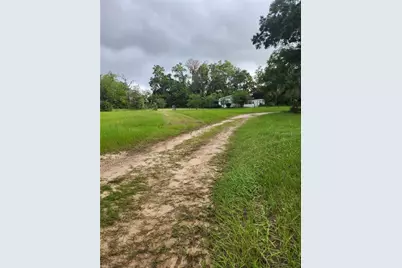 9228 NE Jacksonville Road, Anthony, FL 32617 - Photo 1