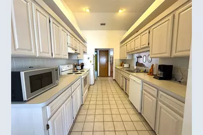 824 Old Floral City Street, Inverness, FL 34450 - Photo 7