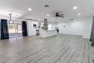 411 SW 36th Pl, Ocala, FL 34471 - Photo 9