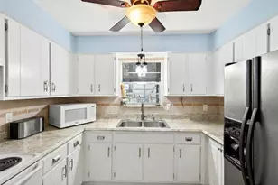 8810 SE 88th Pl, Ocala, FL 34472 - Photo 9