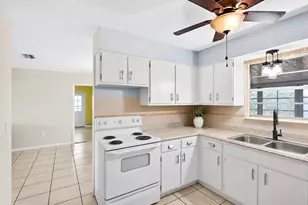 8810 SE 88th Pl, Ocala, FL 34472 - Photo 11